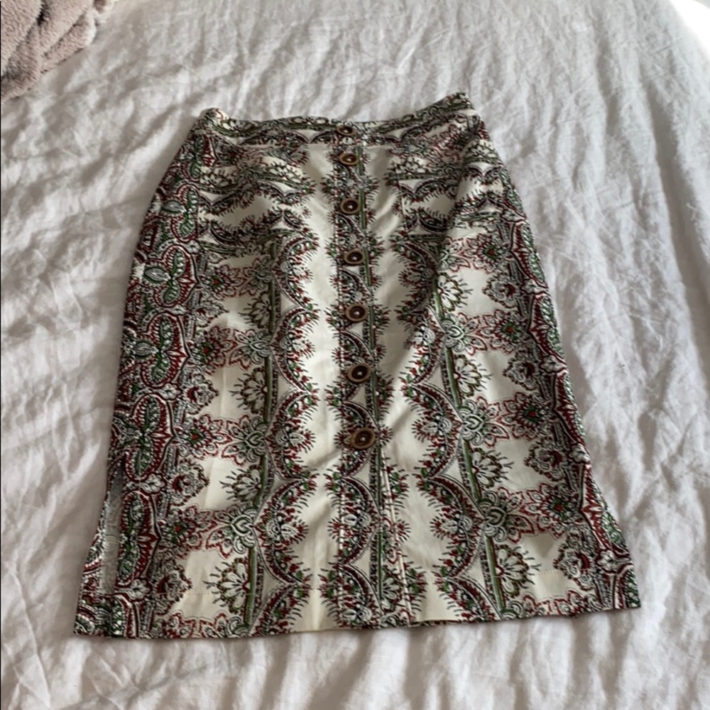 Kaleidoscope button front pencil skirt